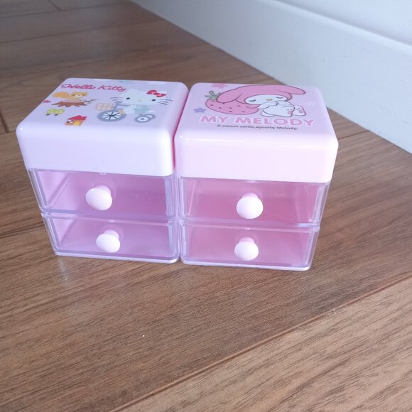 Sanrio Small Pink Organizers - Picture 1 of 3